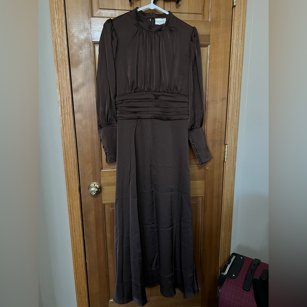 NWT Veiled Collection Satin Maxi Dress - Modest - Picture 7 of 9